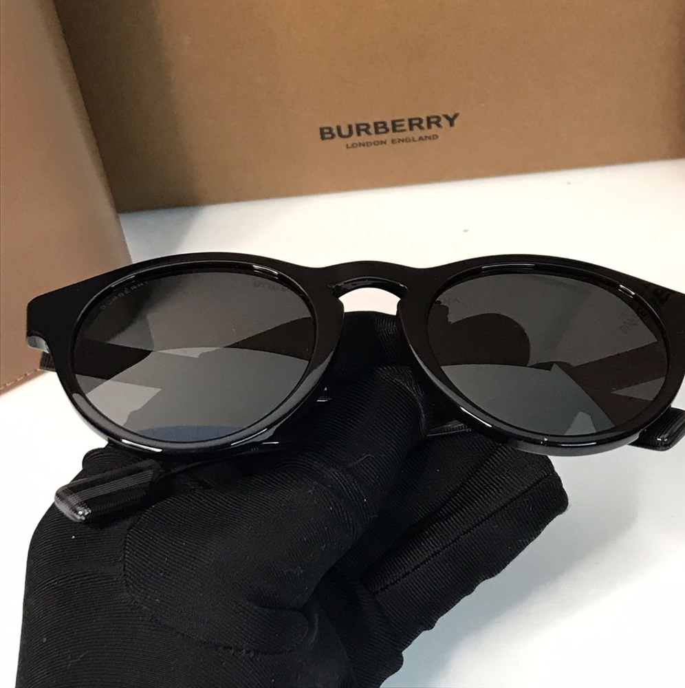 New - 💯 Original  BURBERRY BE4359 REID Black  Round  sunglasses - Picture 6 of 12